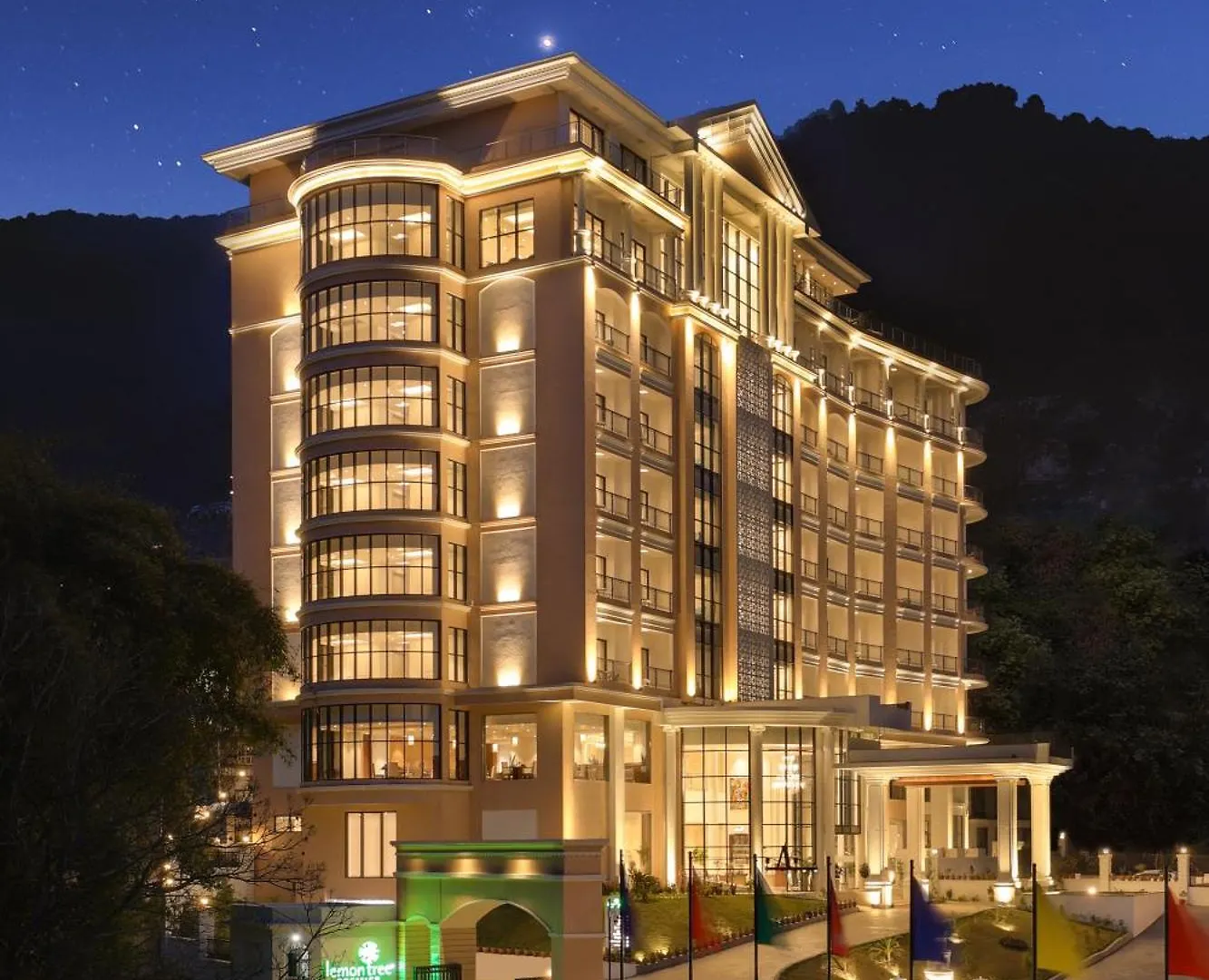 酒店 Lemon Tree Premier Budhanilkantha Kathmandu, Nepal